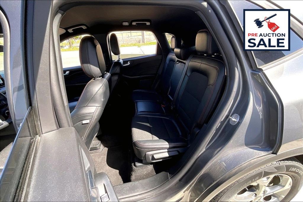 Used 2025 Ford Escape ST-Line AWD/4WD image 26
