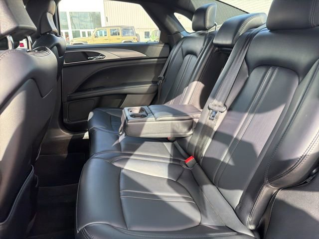 Used 2018 Lincoln MKZ Premiere image 34
