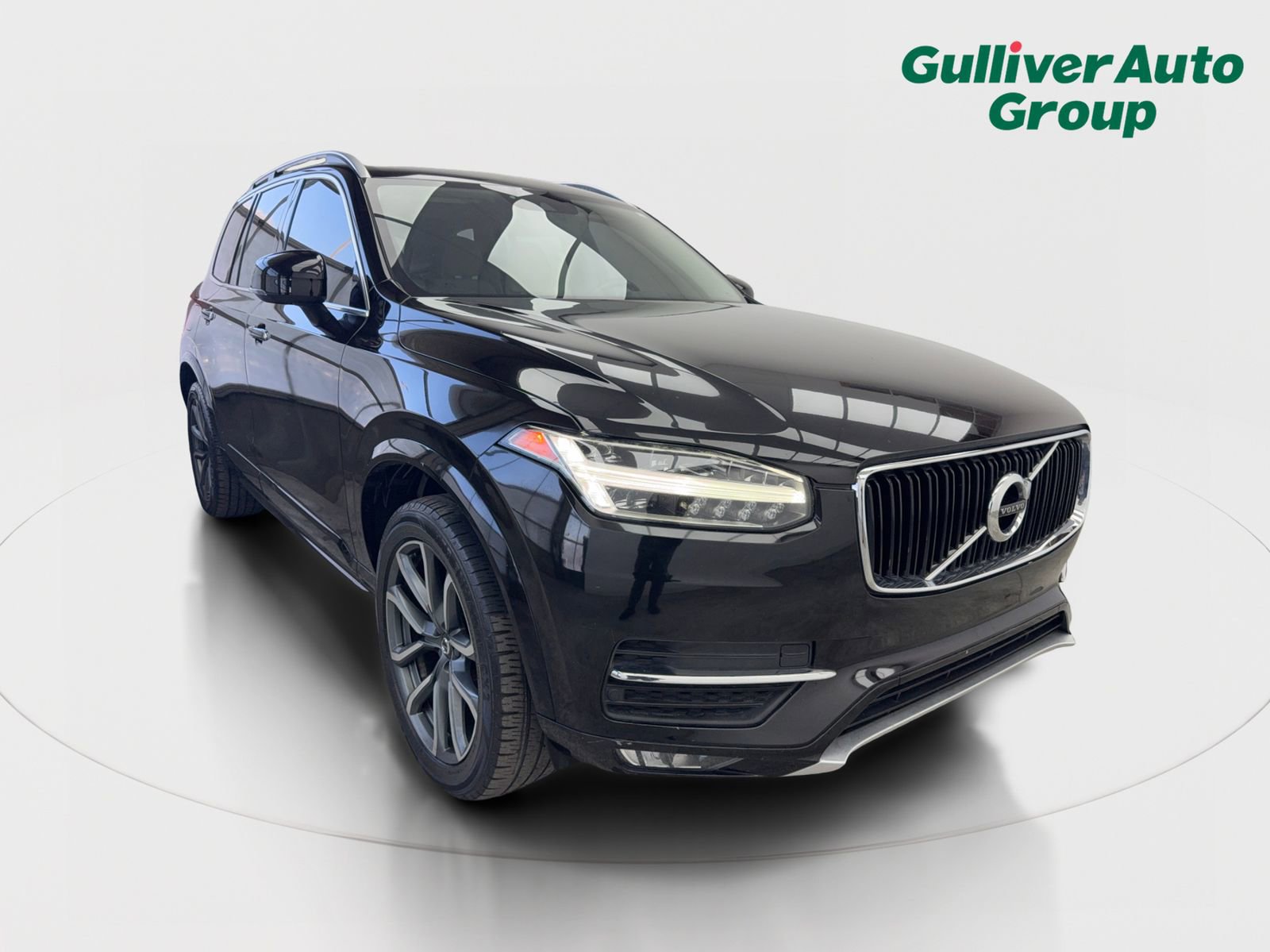 Used 2019 Volvo XC90 T5 Momentum w/ Multimedia Package image 12