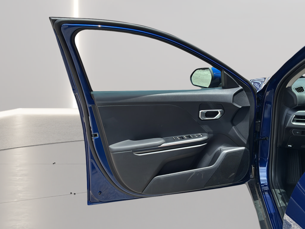 New 2026 Kia K4 FWD image 11