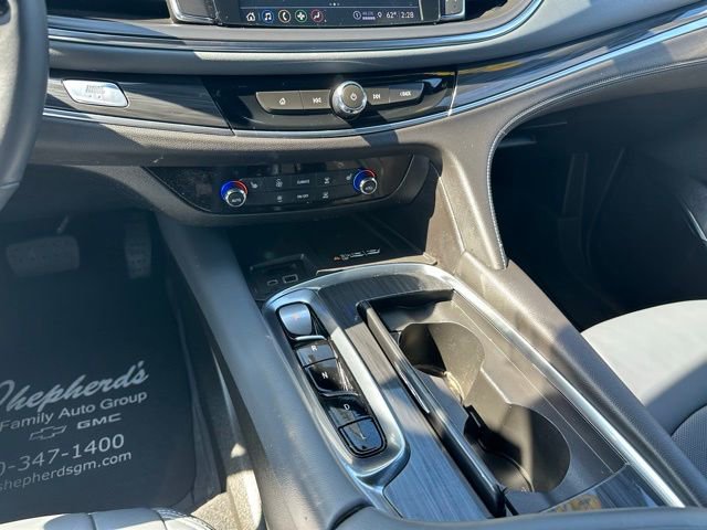 Used 2024 Buick Enclave Essence w/ Technology Package image 24