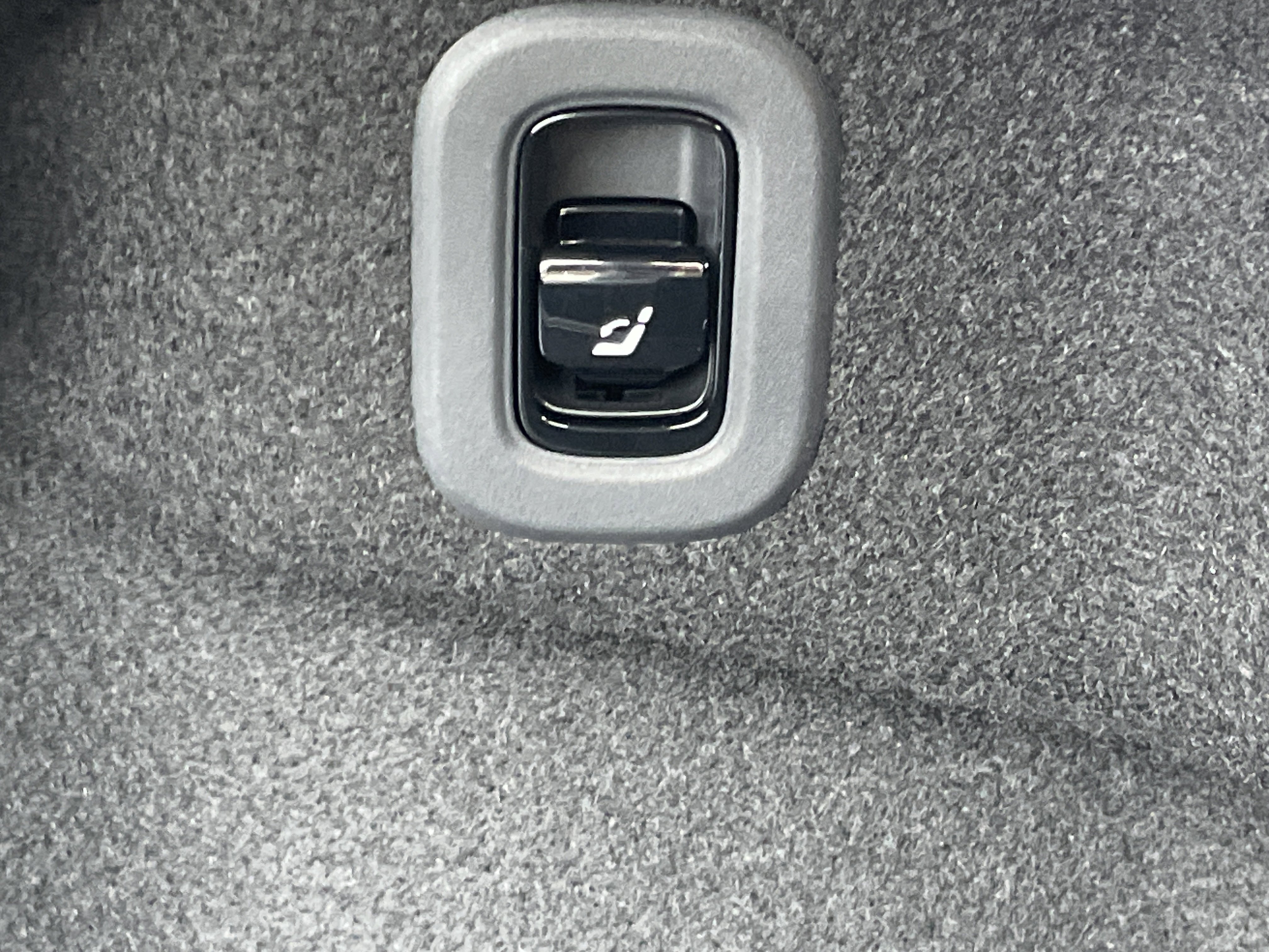 New 2026 Mercedes-Benz CLE 450 4MATIC Cabriolet image 18
