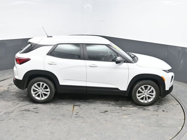 Used 2023 Chevrolet TrailBlazer LS image 32