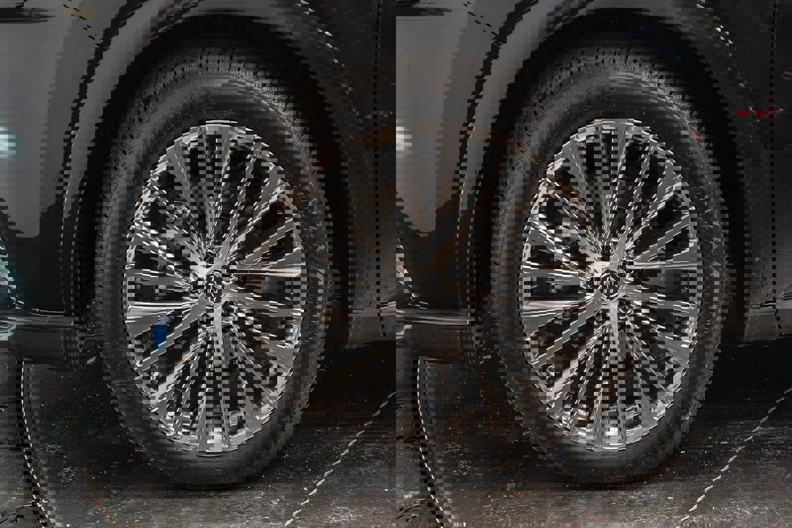 Used 2024 Lexus RX 450h Luxury image 10