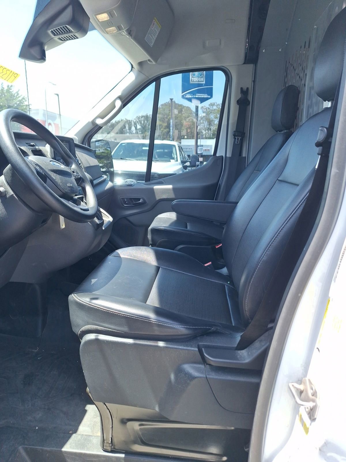 Used 2021 Ford Transit 250 Medium Roof RWD image 12