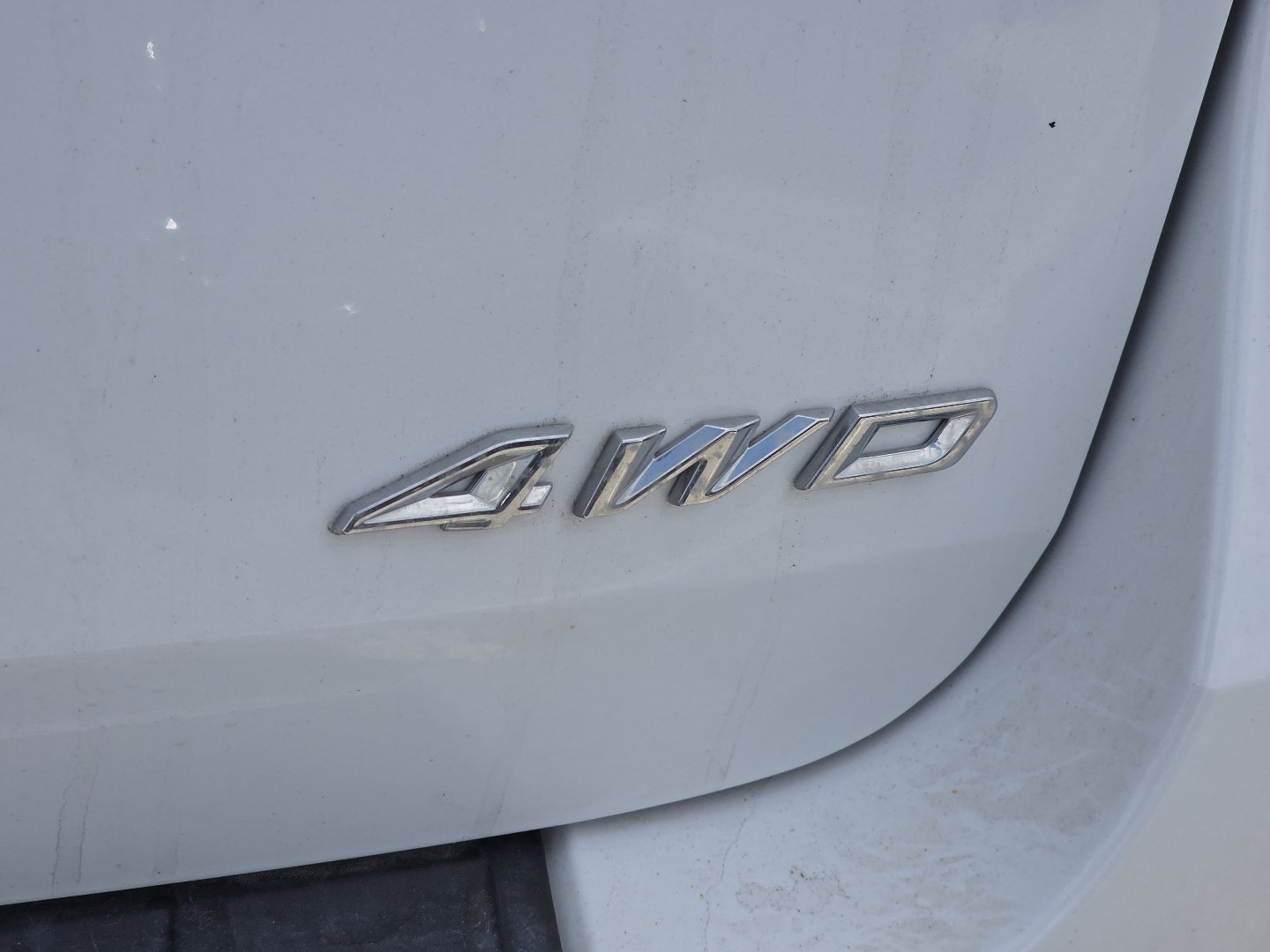 Used 2021 Ford Explorer Limited w/ Equipment Group 301A AWD/4WD image 18