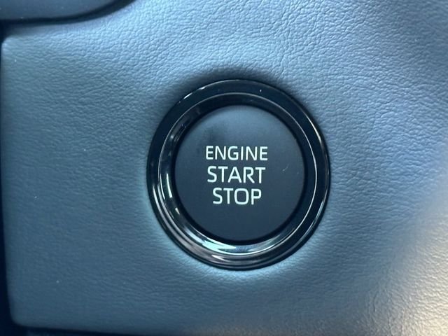 New 2026 Toyota Tundra Platinum AWD/4WD image 19