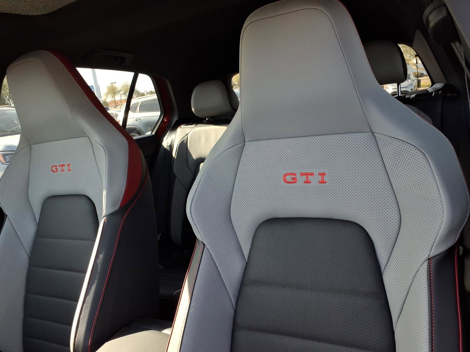 New 2026 Volkswagen GTI SE image 13