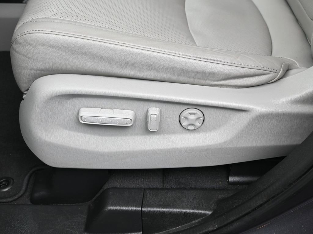 Used 2019 Honda Odyssey Elite image 23