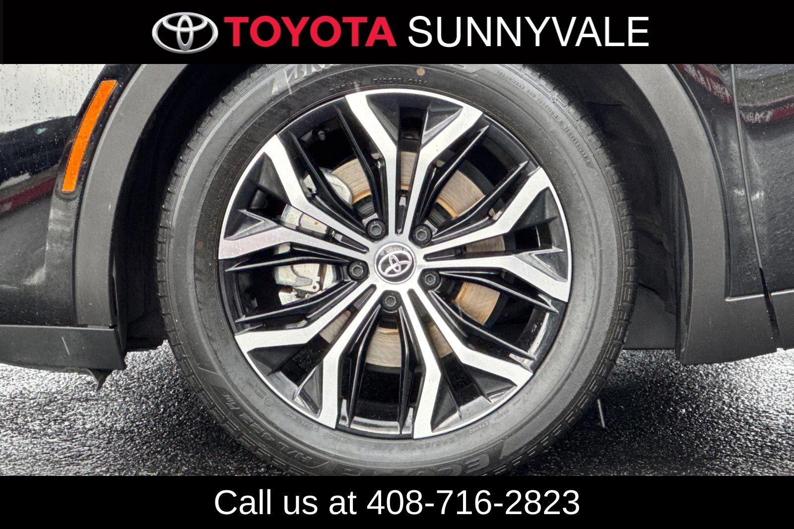 Used 2024 Toyota Crown AWD/4WD image 13