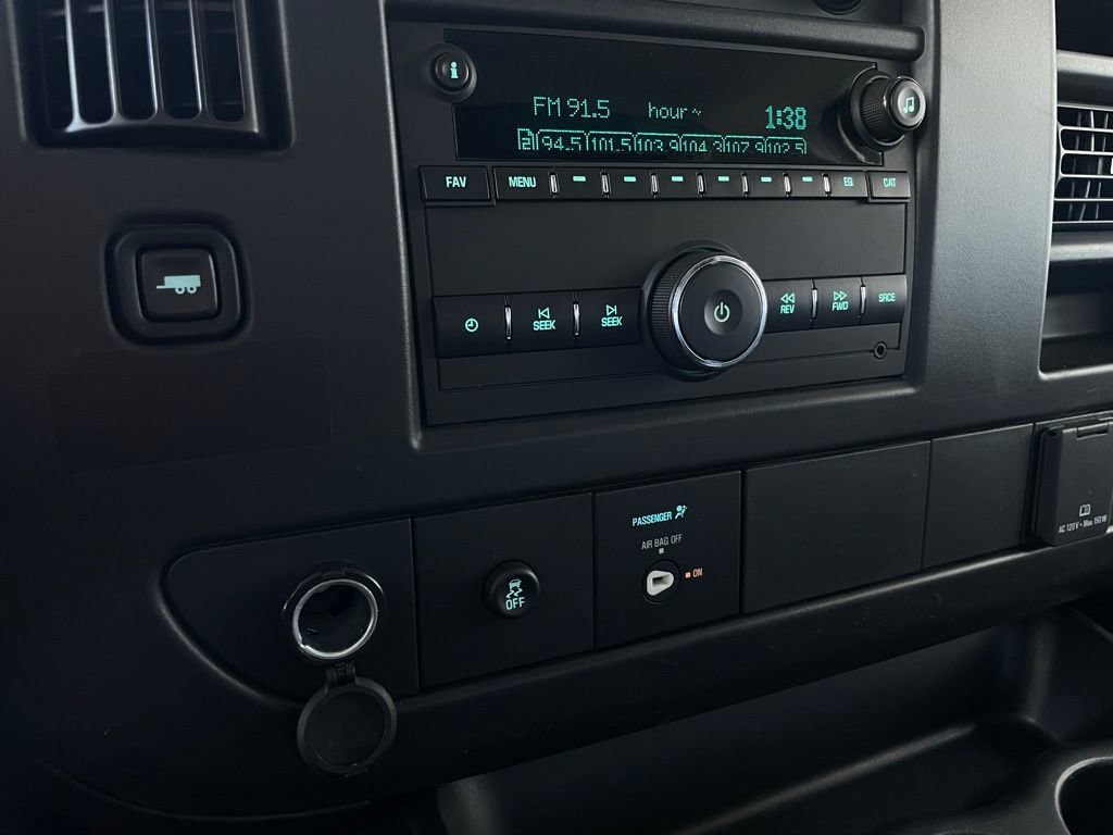 Used 2024 GMC Savana 2500 w/ Driver Convenience Package image 25