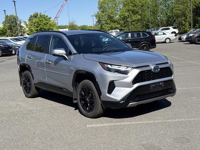 Used 2023 Toyota RAV4 SE w/ Convenience Package image 1