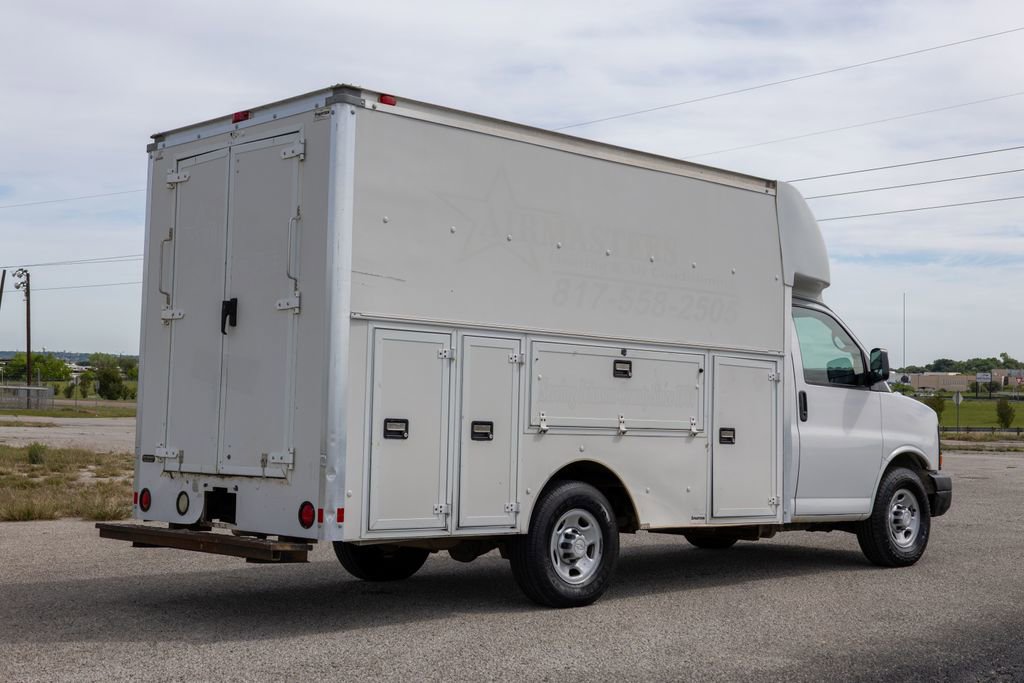 Used 2014 Chevrolet Express 3500 RWD image 7