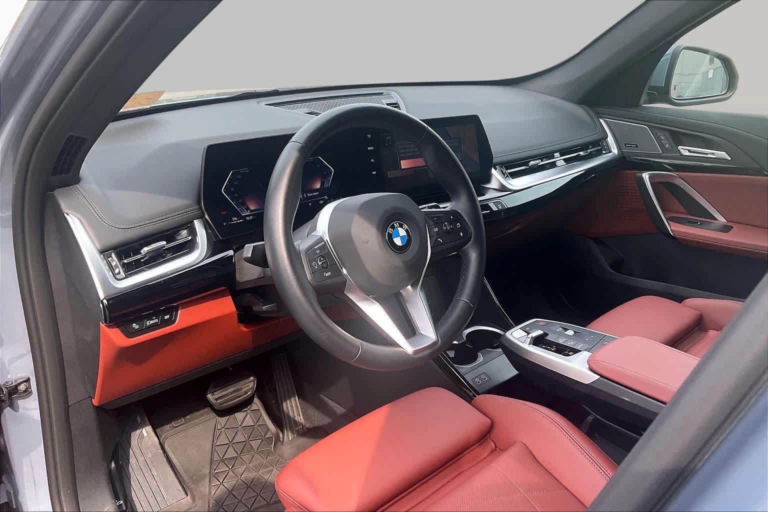 Used 2026 BMW X1 xDrive28i w/ Convenience Package AWD/4WD image 17