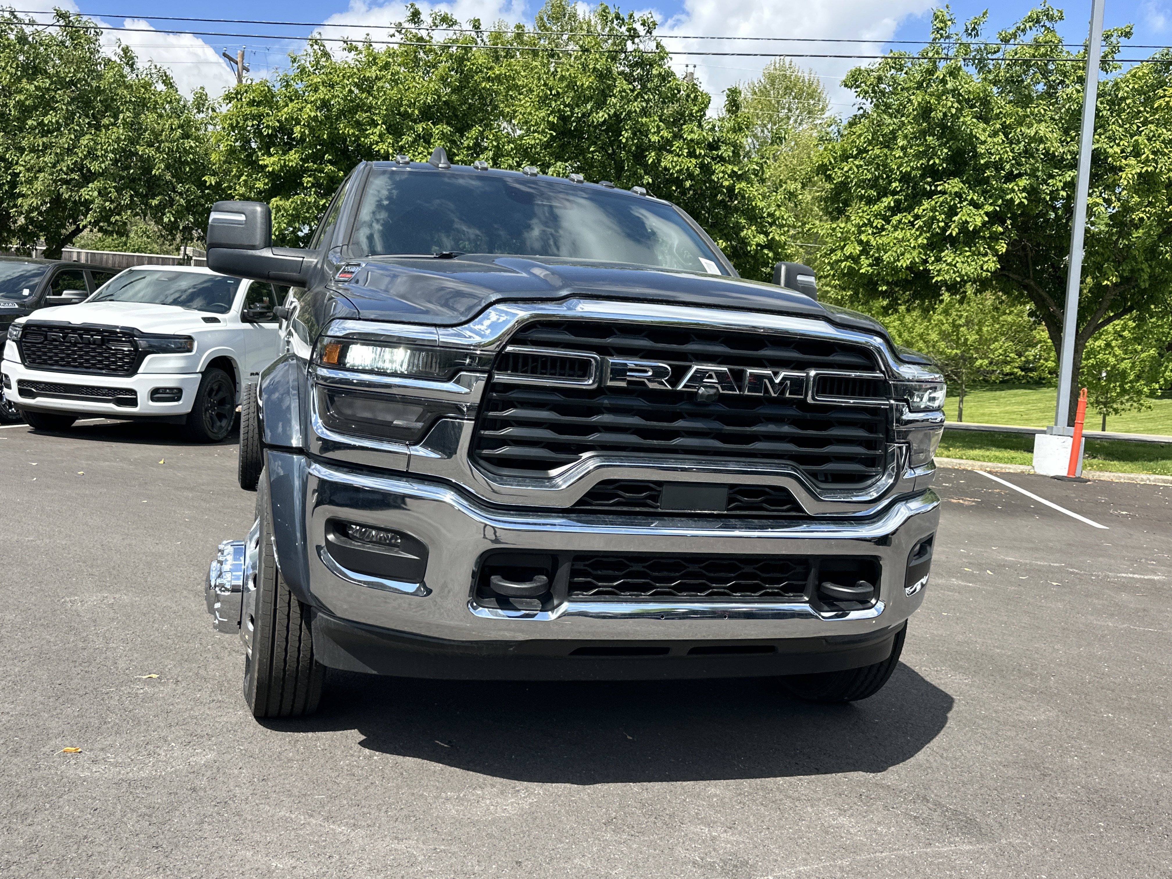 New 2026 RAM 5500 4x4 Crew Cab image 20