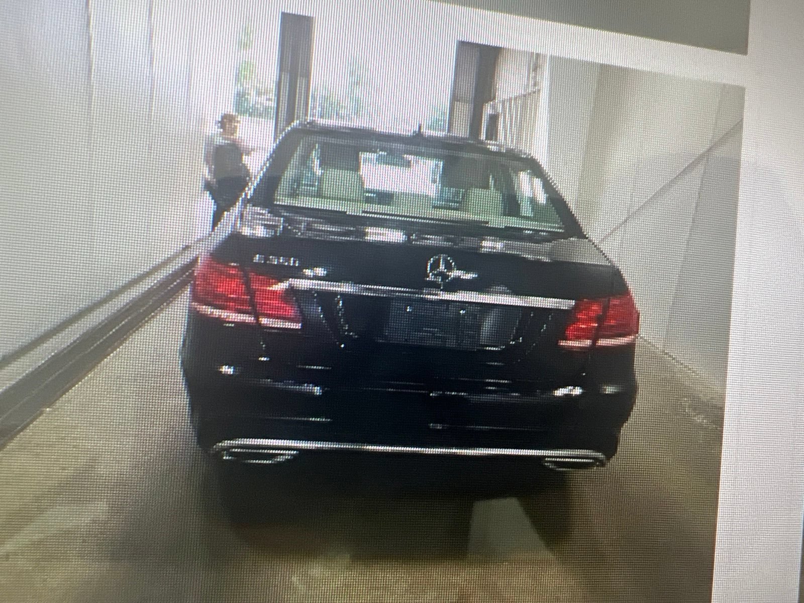 Used 2016 Mercedes-Benz E 350 Sedan image 4