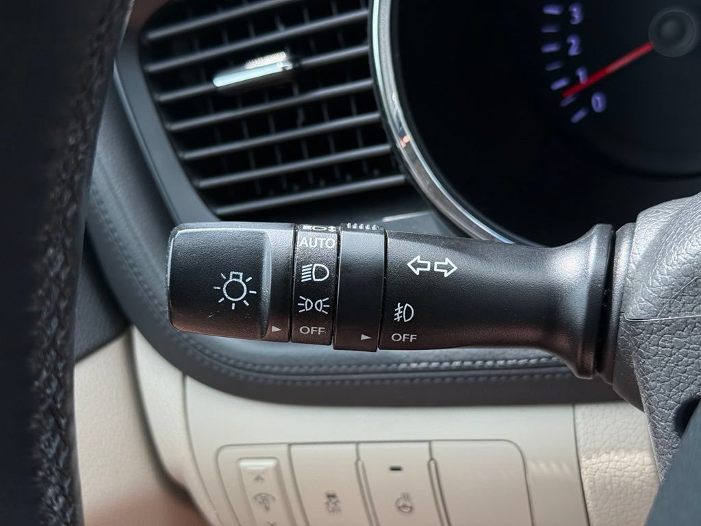Used 2013 Kia Optima EX w/ Premium Pkg FWD image 28