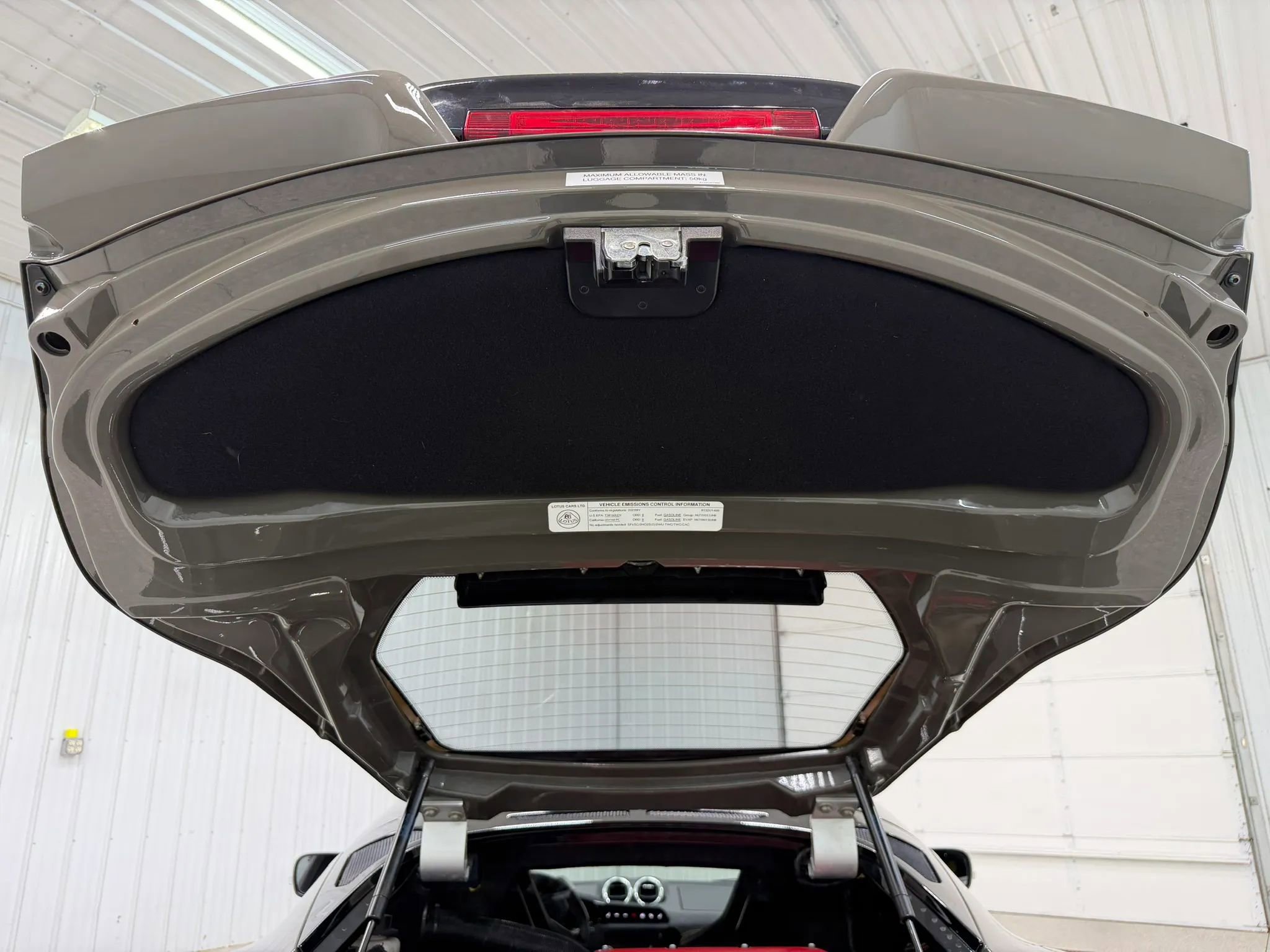 Used 2021 Lotus Evora RWD image 16