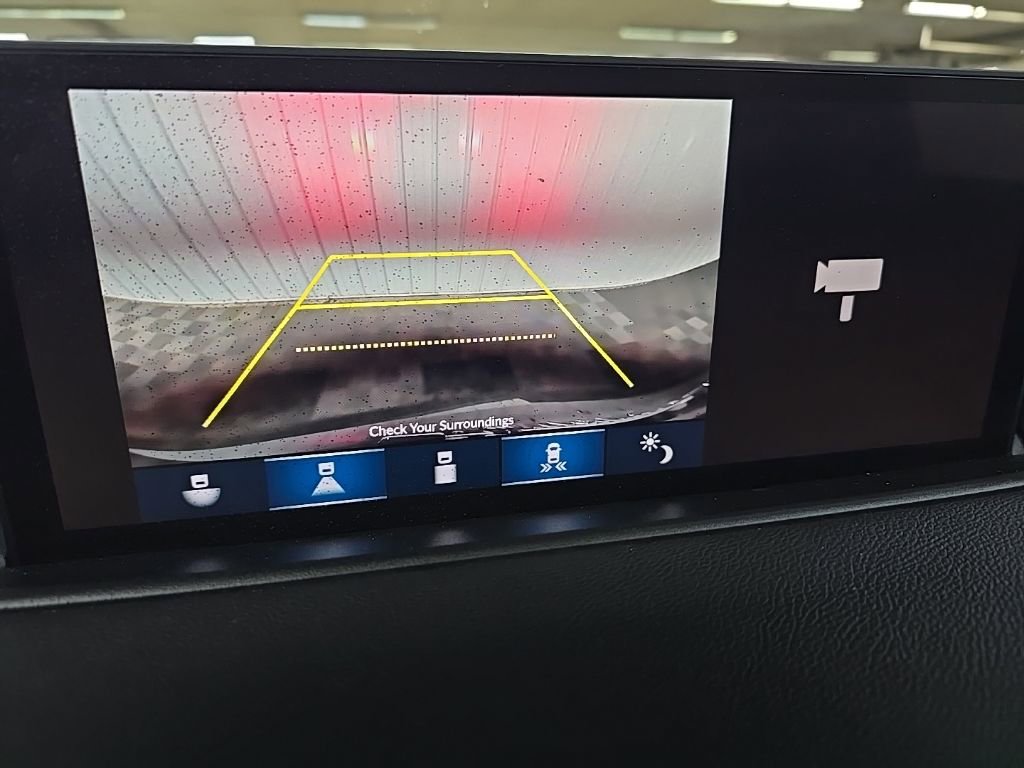 Used 2023 Acura MDX SH-AWD image 24