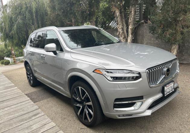 Used 2023 Volvo XC90 B6 Plus AWD/4WD image 2