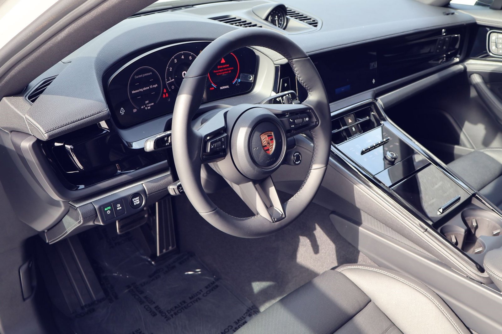 New 2026 Porsche Panamera image 4