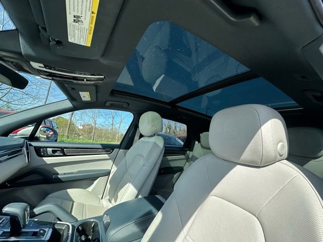 Used 2023 Porsche Cayenne S Platinum image 25