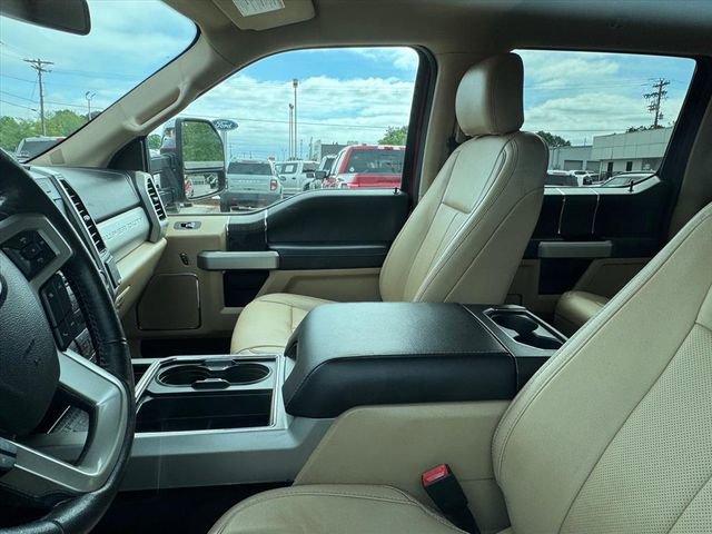 Used 2020 Ford F250 Lariat w/ Lariat Ultimate Package AWD/4WD image 9