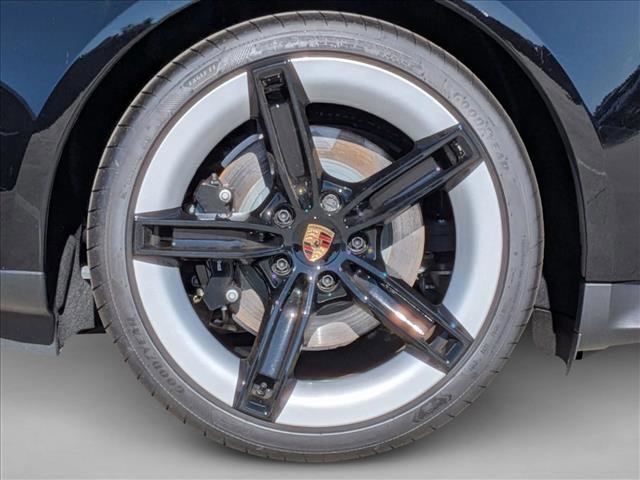 New 2025 Porsche Taycan GTS image 27