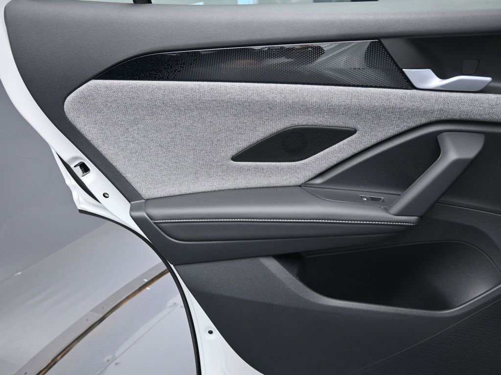 New 2026 Volkswagen Tiguan S FWD image 22