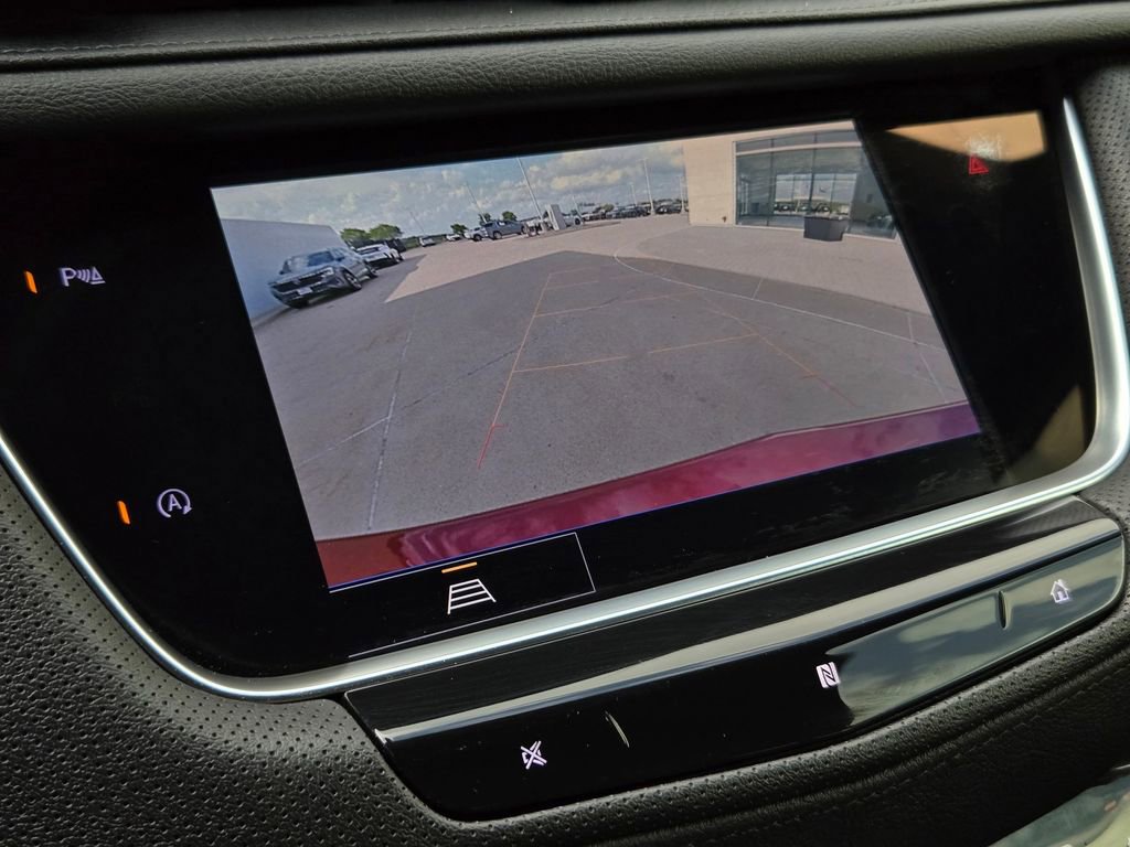 Used 2021 Cadillac XT5 Premium Luxury w/ LPO, Floor Liner Package image 19