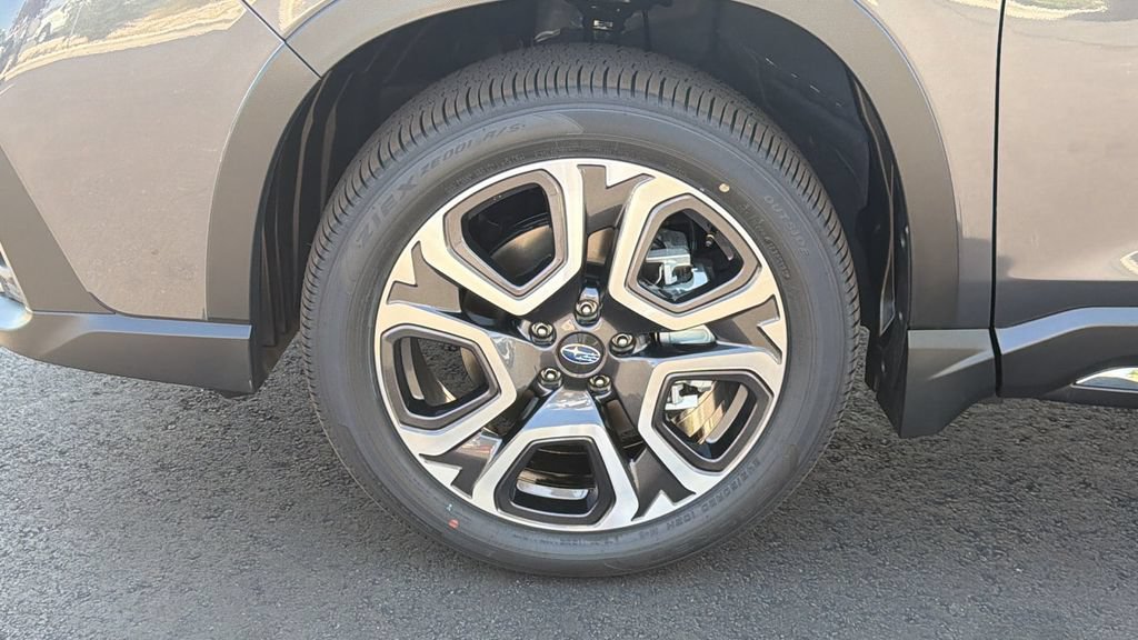 New 2026 Subaru Ascent Limited AWD/4WD image 9