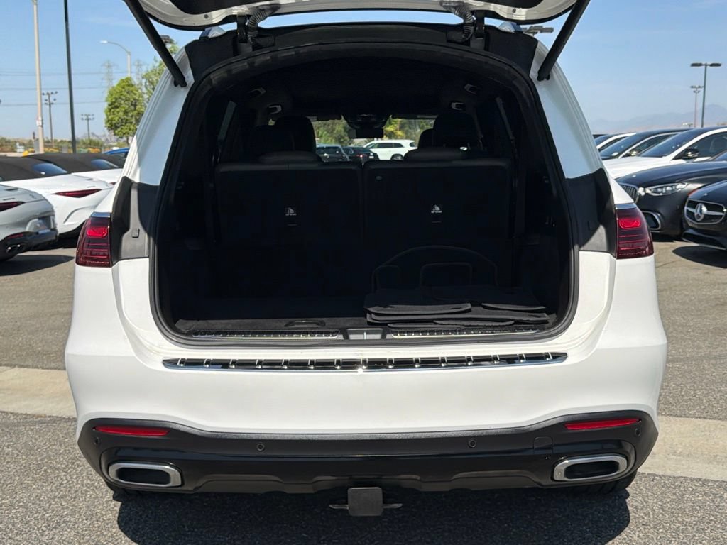 Used 2024 Mercedes-Benz GLS 450 4MATIC image 15