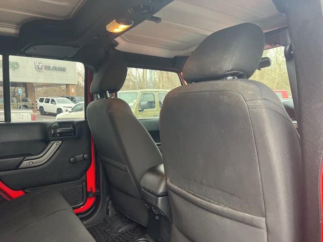 Used 2017 Jeep Wrangler Unlimited Sport w/ Connectivity Group image 20