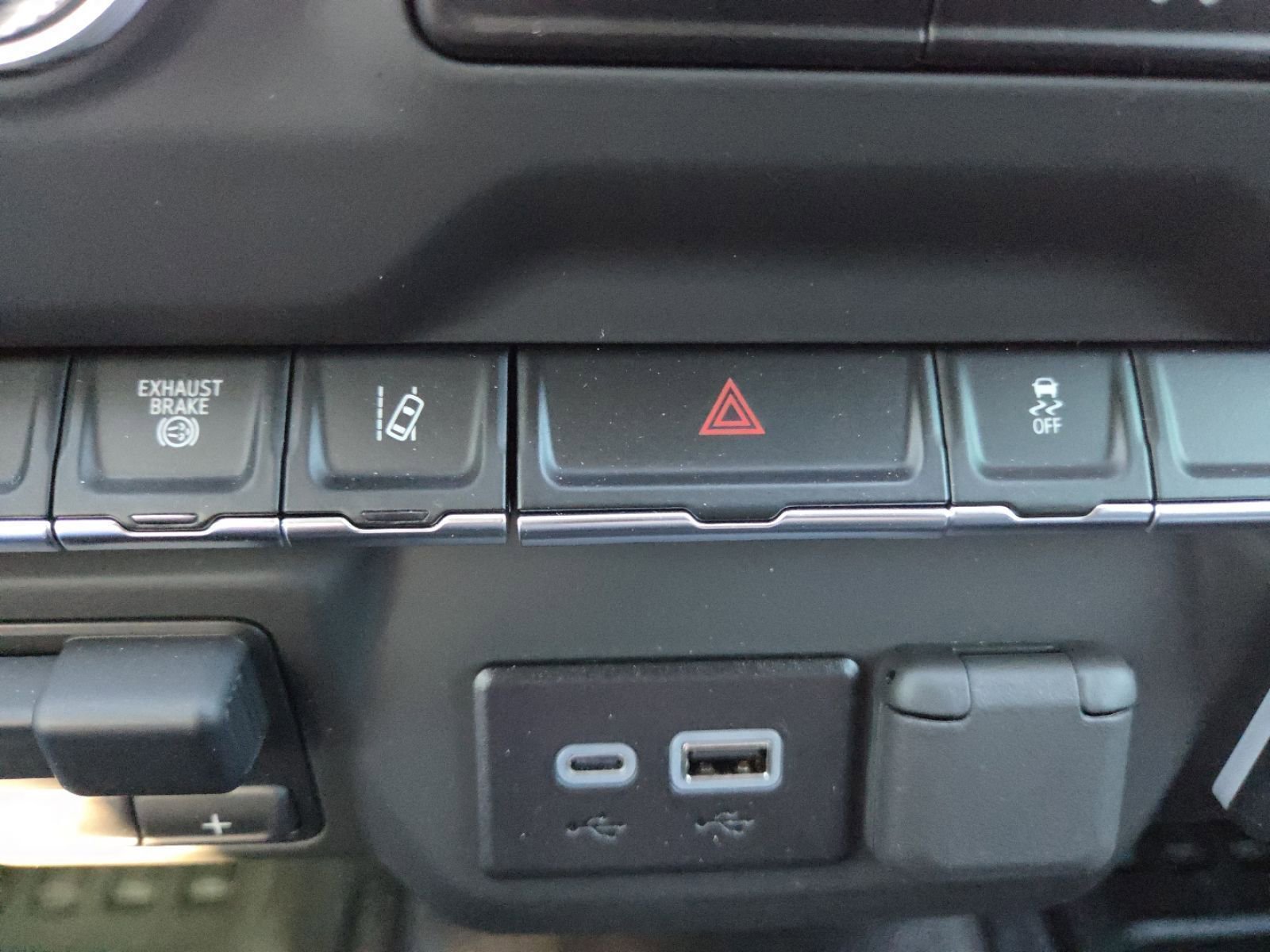 New 2025 GMC Sierra 3500 Pro w/ Convenience Package image 11