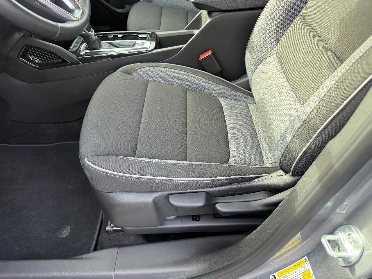 Used 2025 Chevrolet TrailBlazer LT w/ LT Cold Weather Package image 19