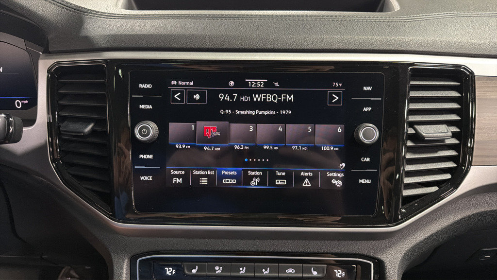 Used 2021 Volkswagen Atlas SEL AWD/4WD image 27