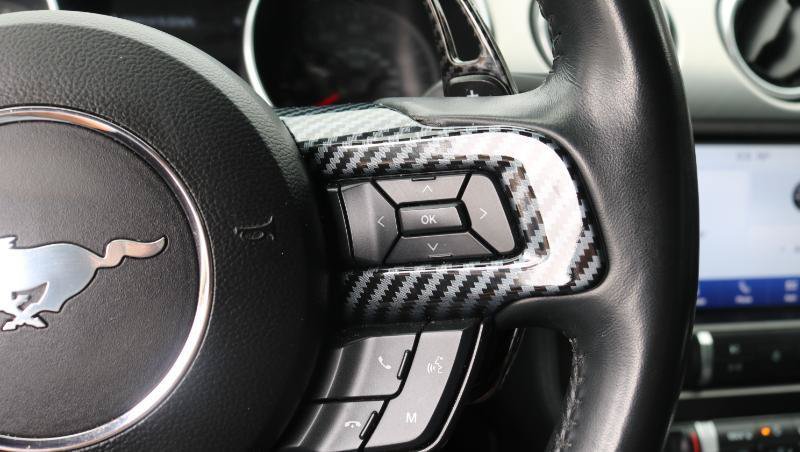 Used 2020 Ford Mustang Premium RWD image 9
