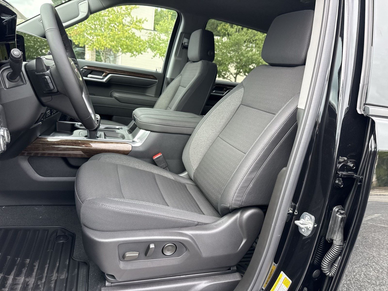 New 2026 GMC Sierra 1500 Elevation AWD/4WD image 10
