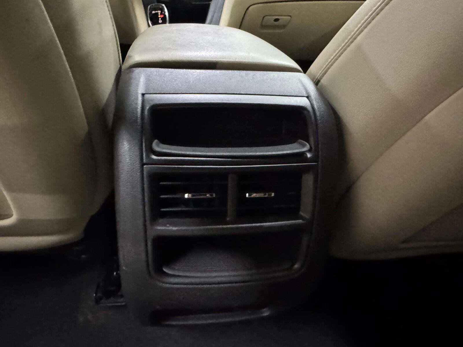 Used 2019 Cadillac XT5 Luxury AWD/4WD image 28
