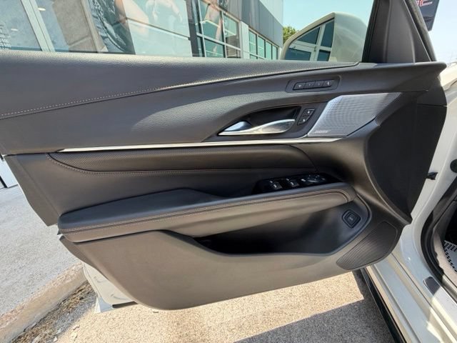 Used 2022 Cadillac CT4 V w/ Navigation Package RWD image 17