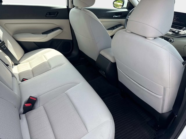 Certified 2024 Nissan Altima 2.5 SV w/ SV Premium Package FWD image 13