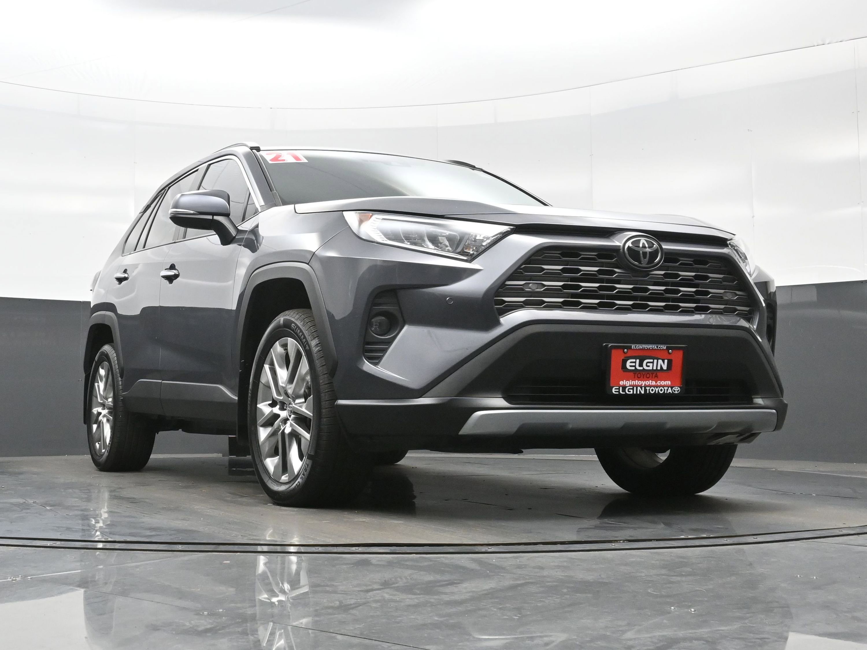 Used 2021 Toyota RAV4 Limited w/ Limited Grade Weather Package AWD/4WD image 25