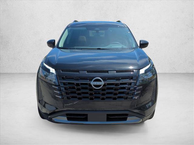 New 2026 Nissan Pathfinder Platinum w/ Cargo Package AWD/4WD image 2