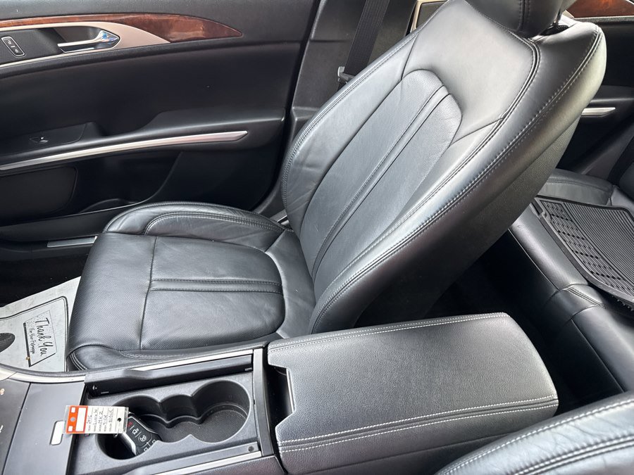 Used 2016 Lincoln MKZ AWD w/ Equipment Group 300A Reserve image 17