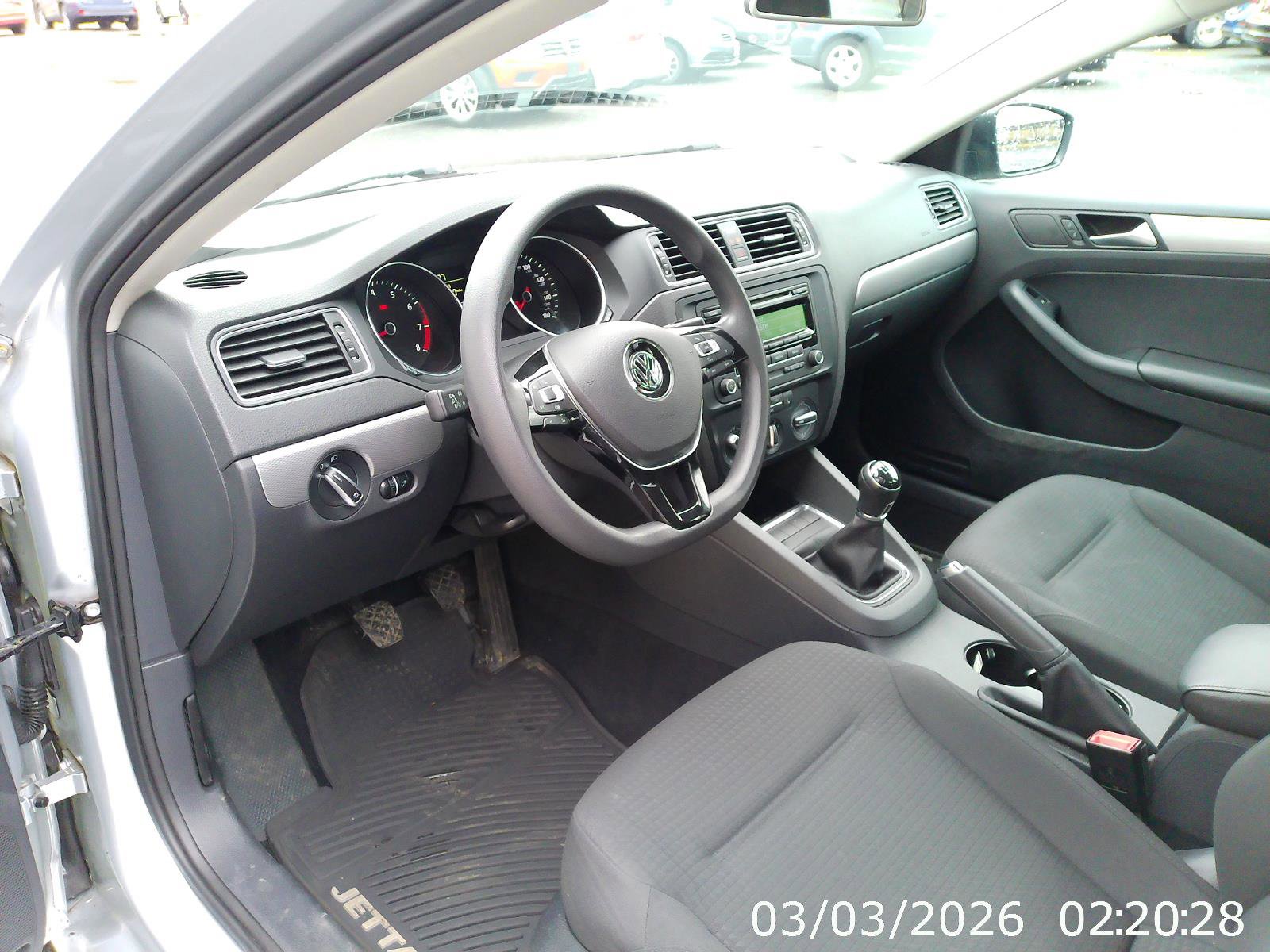 Used 2015 Volkswagen Jetta SE FWD image 10