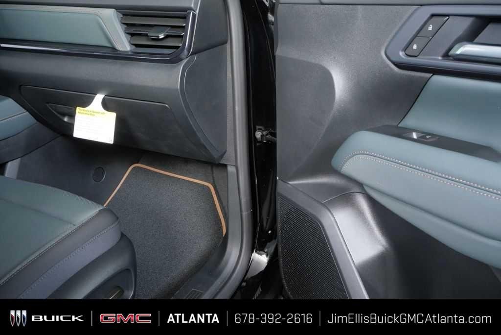 New 2026 GMC Terrain AT4 w/ Convenience Package III AWD/4WD image 10