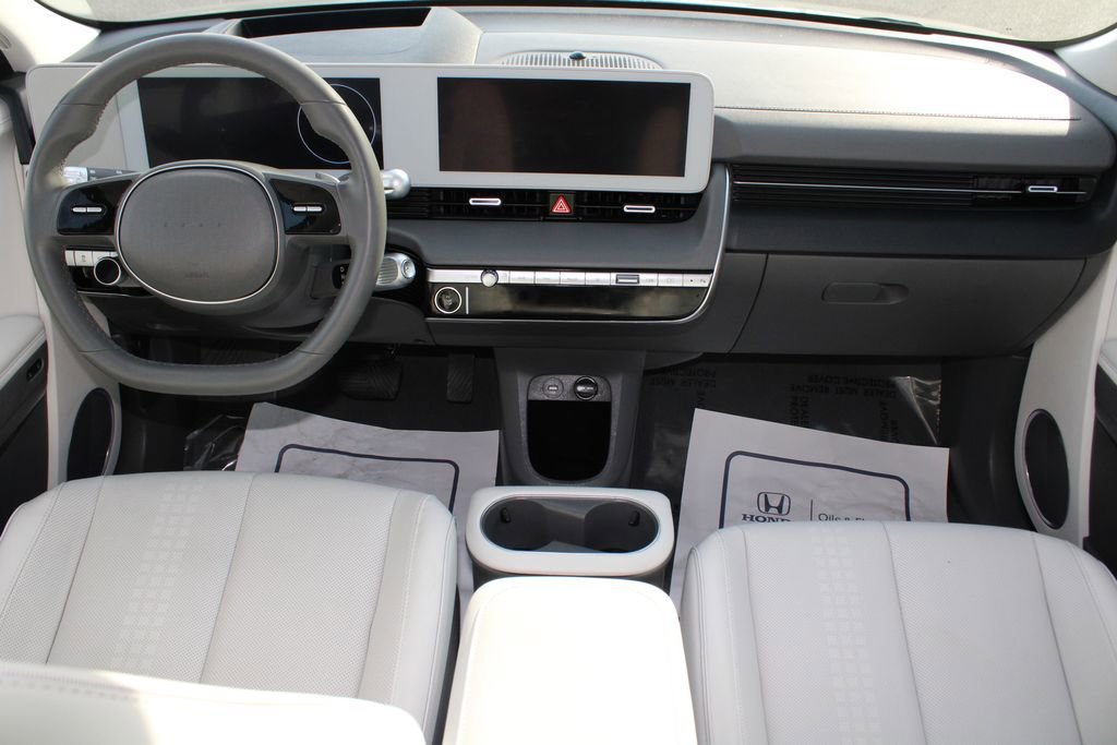Used 2024 Hyundai Ioniq 5 Limited image 17