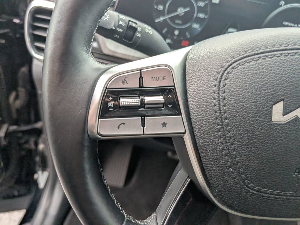 Used 2023 Kia Telluride SX AWD/4WD image 16