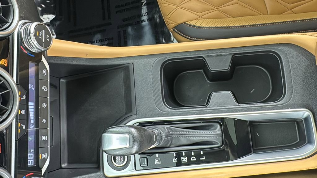 Used 2023 Nissan Sentra SV w/ SV Premium Package image 26