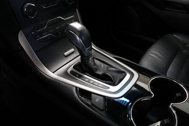 Used 2015 Ford Edge SEL w/ Equipment Group 201A image 9